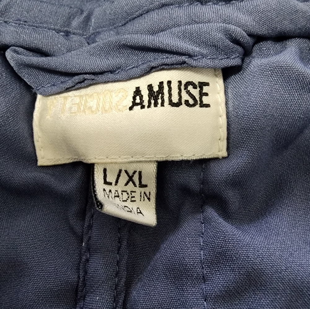 Quilted Jacket - Picture 2 of 9